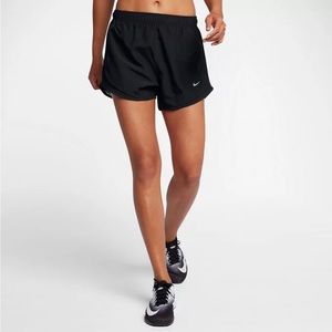 New Nike Women's Tempo Running Shorts. Black.